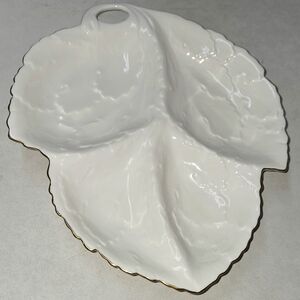 Home Beautiful Vermeil Japan Bone China Gold Edged Leaf Dish